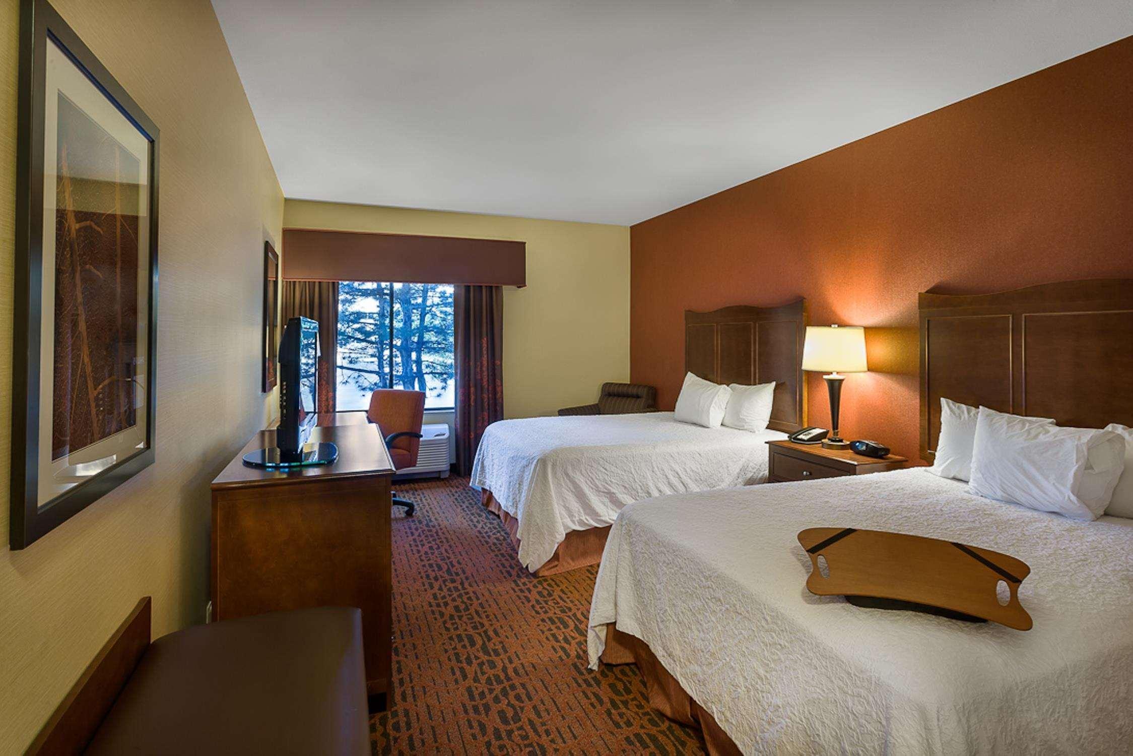 Hampton Inn Fort Collins Exteriör bild