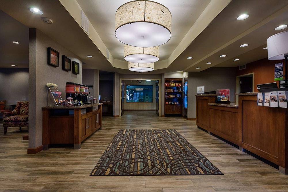 Hampton Inn Fort Collins Exteriör bild