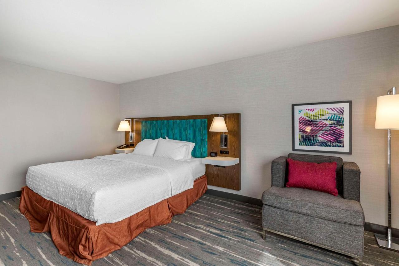 Hampton Inn Fort Collins Exteriör bild